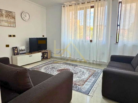 Apartament 1+1 me Qira – Brryli, Pranë Bar Glow, Tiranë