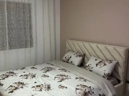 Shitet apartament 1+1+verande ne Laprake , Spitali Ushtarak