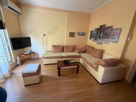 Rent apartment 1+1  Dritan Hoxha Street near Besa fund  4th floor, building with elevator  Area 72 m2  Price 50,000 lek