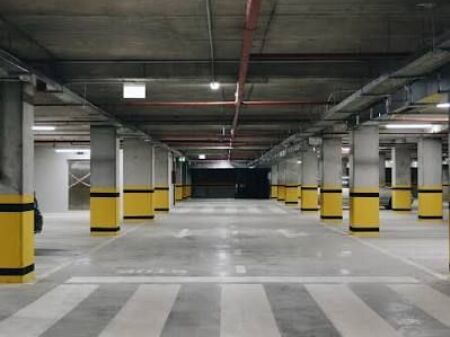 5 parking spaces for rent at The Green Nest!
