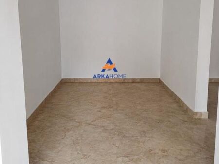 SHOP AND STUDIO APARTMENT 63M2 "RRUGA E KAVAJES" FOR SALE 185000 EURO