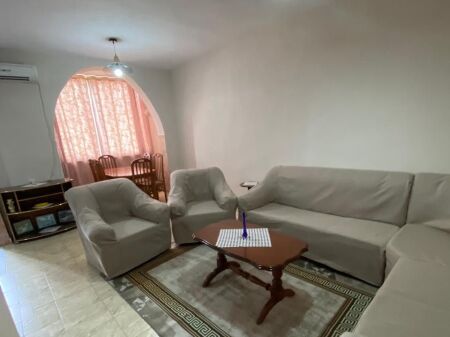 Qera | Apartament 2 + 1 | Rruga e Elbasanit | 680 €/muaj