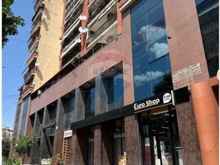 OFFICE FOR RENT AT THE AMERICAN EMBASSY!