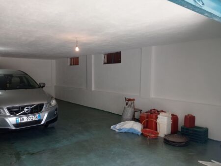 Rent | Magazinë | Universiteti Europian | 500 €/month