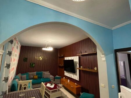 Appartamento 2+1 + cortile in affitto