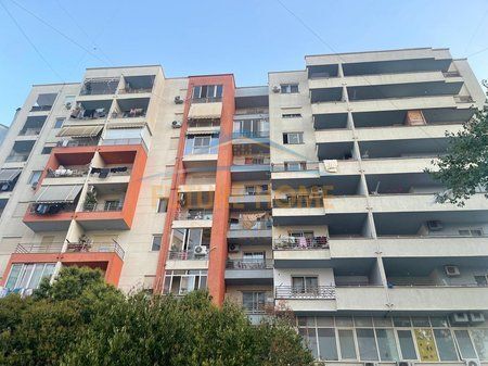 In vendita, Appartamento 2+1, Yzberisht, Tirana