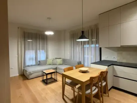 Rent | Apartament 2 + 1 | Rruga e Kosovareve | 1300 €/month