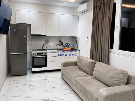 APARTMENT 1+1 FOR RENT "5 MAJ" 50,000 LEKE