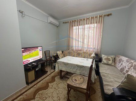 Shitet, Shtepi Private, Shkoze , Tirane