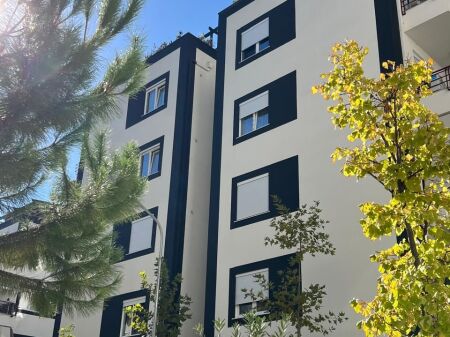 🏡 3+1 APARTMENT WITH VERANDA FOR SALE – FZ COMPLEX, DRY LAKE