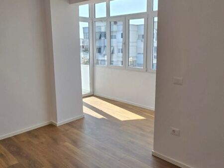 Apartment for sale 1+1 at 21 Dhjetori