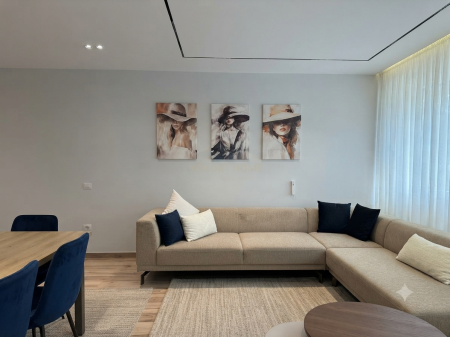 Rent, Apartment 2+1 + Veranda, FZ Complex, Dry Lake, Tirana