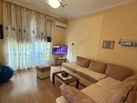 Apartment 1+1 for rent at Fondi Besa Zogu i Zi !