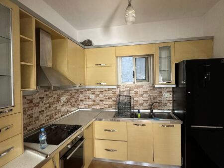 Qera | Vilë 2 + 1 | Kodra E. Priftit | 500 €/muaj
