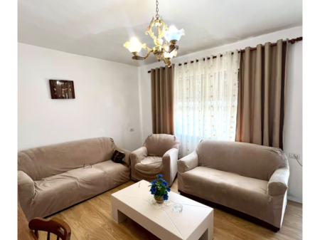 Apartament 3+1 per shitje te Zogu i Zi!

