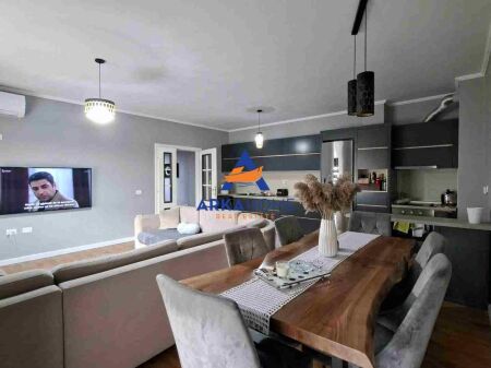 JEPET APARTAMENT 2+1+BALLKON ME QERA "DON BOSKO" 75.000 LEKE