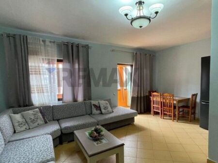 Appartamento - In Affitto - Via Aleksandër Moisiu, Tirana(ID: 530551001-529)