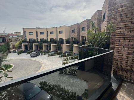 Luxury Villa for Sale at Primavera Residence, Mjull Bathore