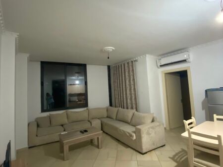 🏡 Appartamento 2+1+Posto Auto in affitto  📍Astir, Via Loni Ligori  .   💰Prezzo: 45.000 Lek/mese   