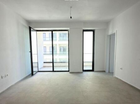 Apartment 2+1+Balcony For Sale In Golem, Liburna Residence, Pishat e Buta
