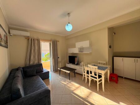 Selite, Japim me Qira Apartament 1+1