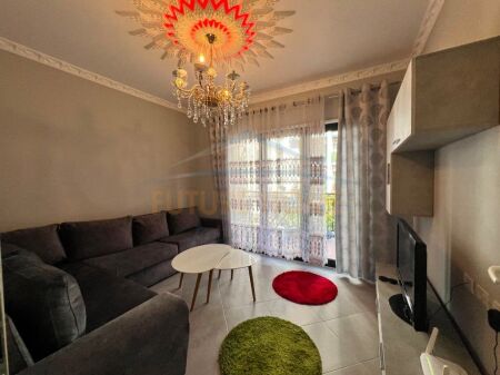 Qera, Apartament 1+1+Post Parkimi, Rezidenca Green City, Tiranë