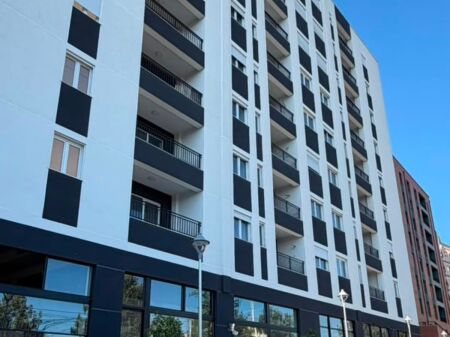 Shiten Apartament 2+1+2 +Post Parkimi tek Platinium 1, Paskuqan