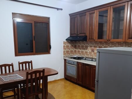 Rent | Apartament 2 + 1 | Allias | 300 €/month