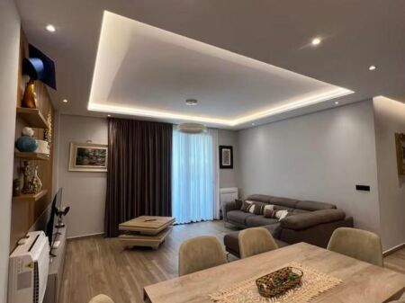 Japim me qera super apart 2+1+2 ne Rezidence prane TEG