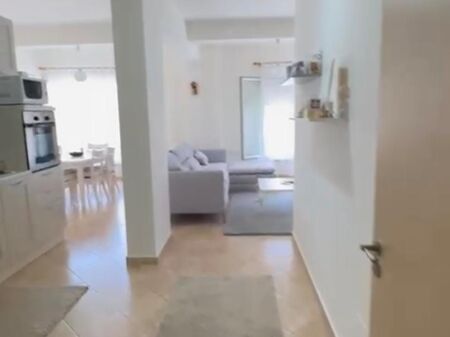 Jepet apartament 2+1 me qira tek Rezidenca Kodra e Diellit 1 .