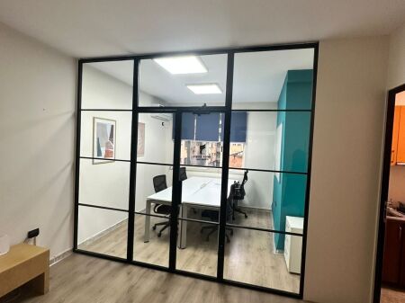 ZYRE ME QERA 140 M2 BLLOK 250.000 LEKE  FH-86008