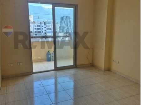 Apartament 2+1 ne shitje Mine Peza