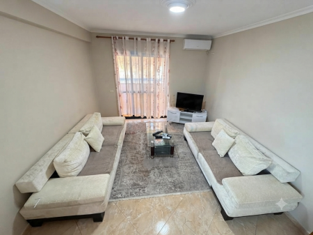 Rent, Apartment 1+1, Xhamlliku, Tirana.