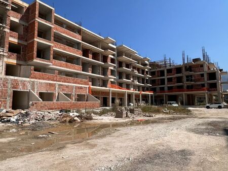 Orikum, in vendita appartamento 2+1+Balcone al 3° piano, 90 m² 108.000 €