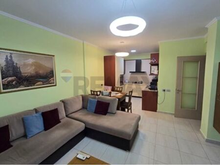 Apartament 1+1+2 ne shitje Don Bosko