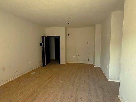 Apartment 2+1 for sale in Yzberisht