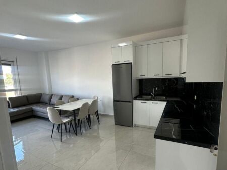 Qera | Apartament 2 + 1 | Paskuqan | 500 €/muaj
