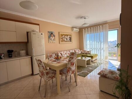 Apartment 2+1+2 for Rent near the Hospital!