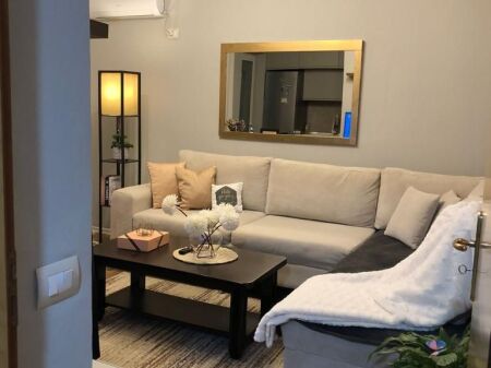 Jepet me qira apartament 1+1