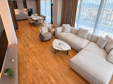 Rent 3+1 + 2 parking spaces Lake view residence