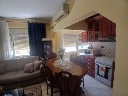 Shitet Apartament 2+1 në Vala Park, Lagjja 18, Durrës