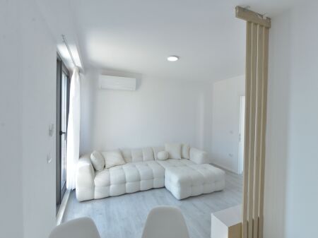 Jepet me Qira Apartament 2+1 tek Trudiu Gardens