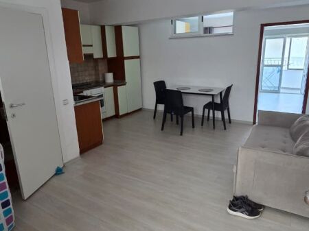 🏡 Shitet Apartament 1+1 në Plazh