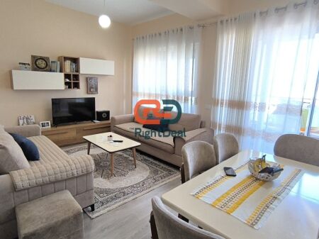 Ne Ali Dem, Tek Kompleksi Mangalem 21, Shitet Apartament 2+1 Me Hapesira Te Bollshme !!!
