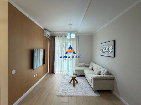 SHITET APARTAMENT 1+1+BALLKON "KOMPLEKSI GOLDEN PARK" 14200000 LEKE