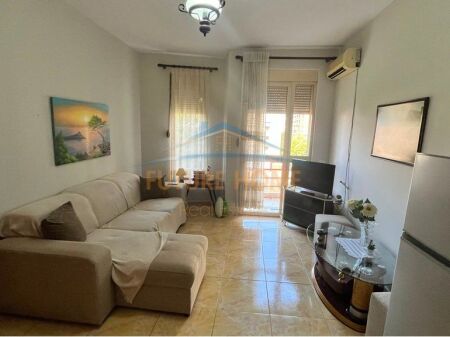 Rent, Apartment 1+1, Panorama Street, Tirana.