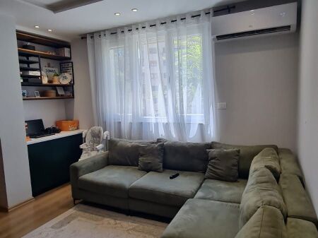 🔥 OKAZION! Shitet Apartament 2+1 – Pranë Stadiumit Air Albania | Rruga Faik Konica