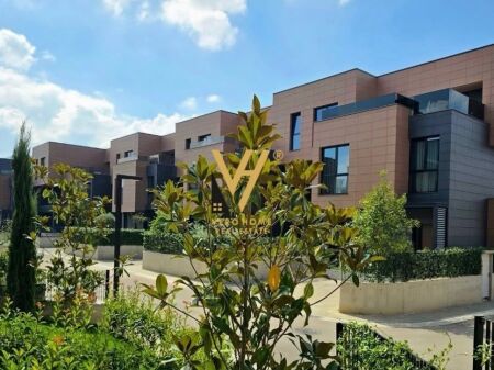 SHITET VILE LUKSOZE TRE KATESHE TE LUMINOR RESIDENCE, TEG 800.000 EURO