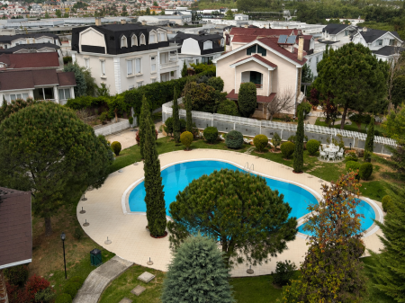 Affittasi super villa Teg  