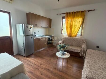 Jepet me Qira Apartament 1+1 ne Babrru
